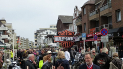 p1060398_18463725794_o